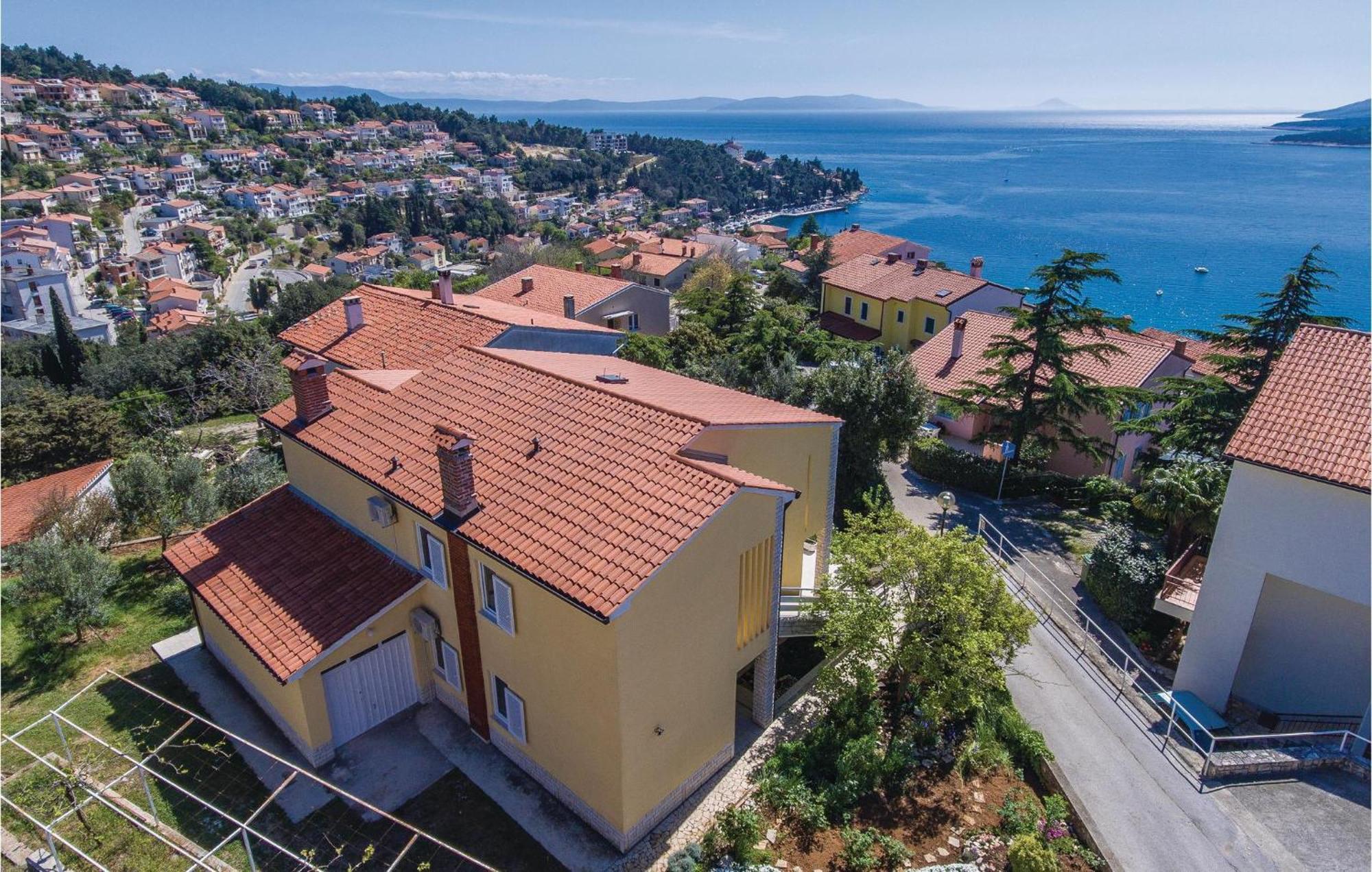 Amazing Apartment In Rabac With Wifi Raša Exterior foto